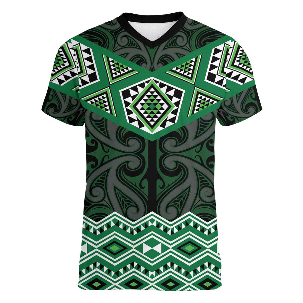 New Zealand Aotearoa Women V-Neck T-Shirt Green Taniko Art Maori Pattern