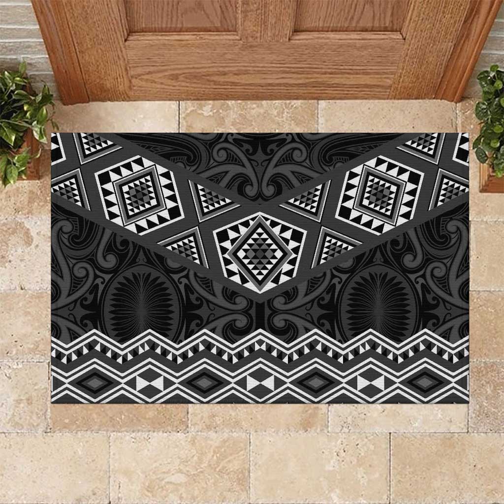 New Zealand Aotearoa Rubber Doormat Black Taniko Art Maori Pattern