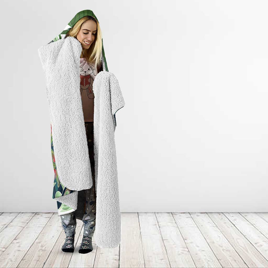 New Zealand Kea Bird Hooded Blanket With Maori Koru Fern - Polynesian Pride