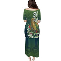 New Zealand Kea Bird Puletasi With Maori Koru Fern - Polynesian Pride