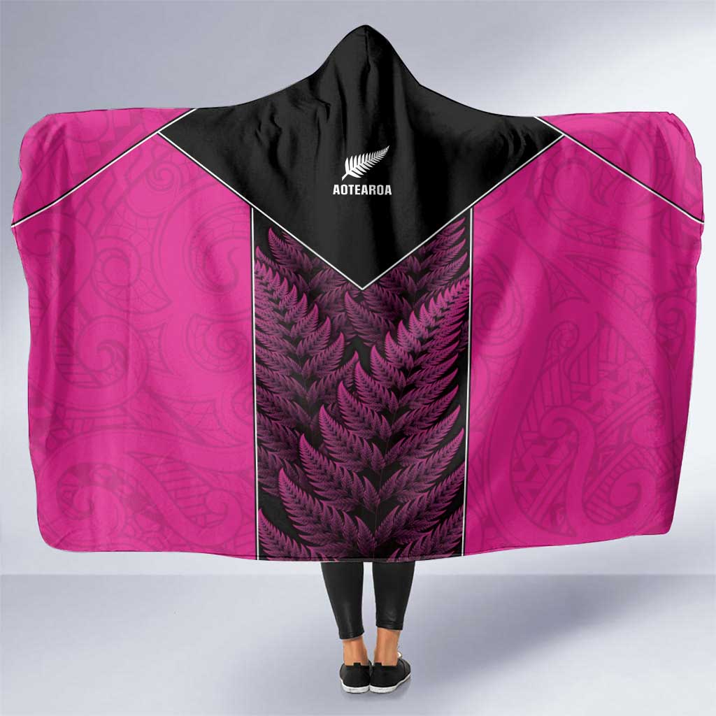 New Zealand Fern Rugby Hooded Blanket Pink Maori Pattern