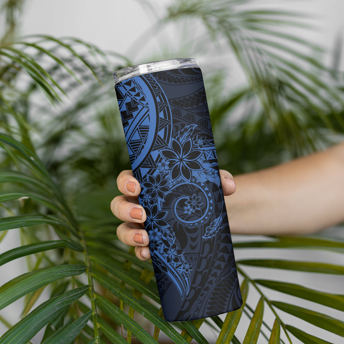 Navy Polynesian Pattern With Plumeria Flowers Skinny Tumbler