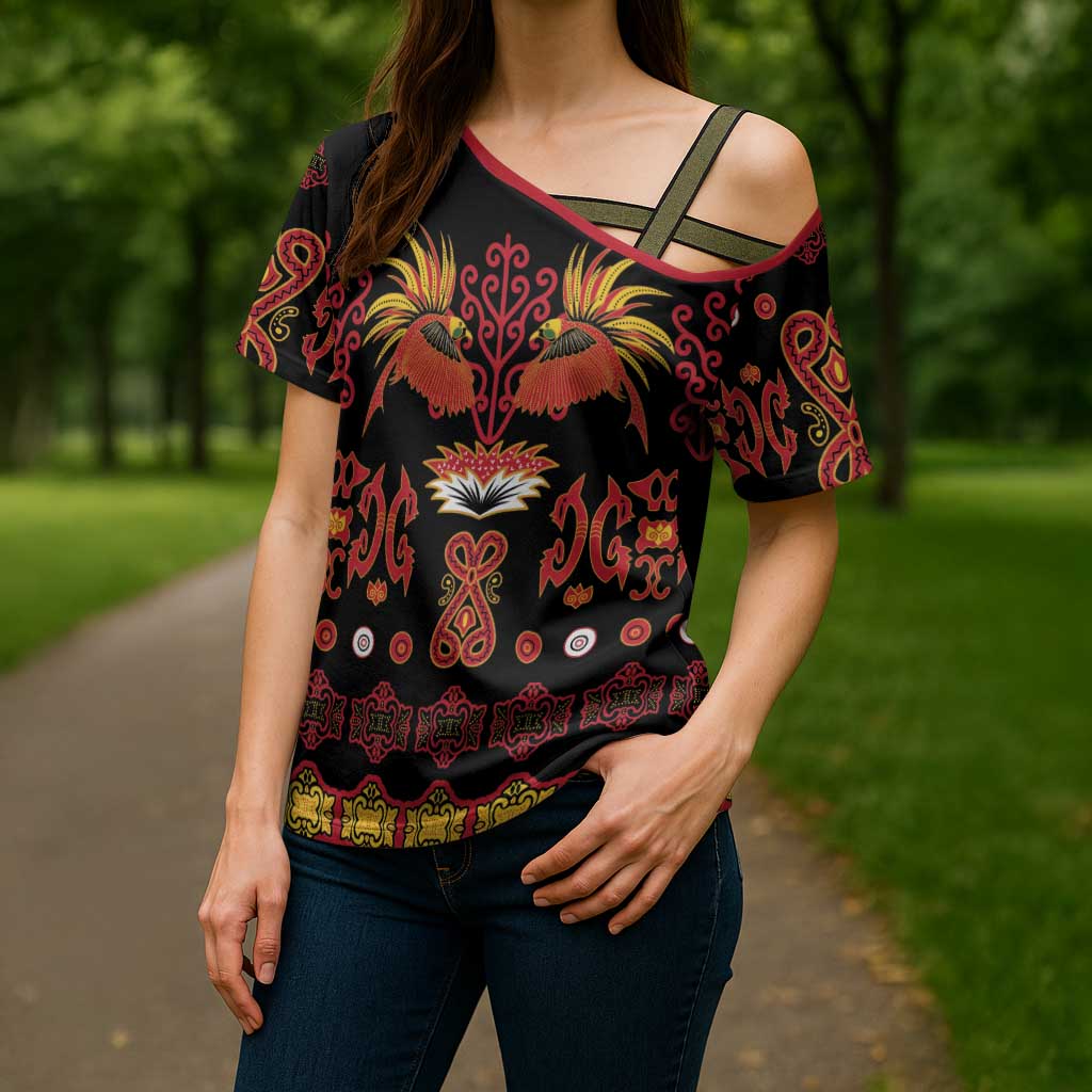 Papua Batik Motif Cross Shoulder Shirt Papua Spirit Black Version - Polynesian Pride