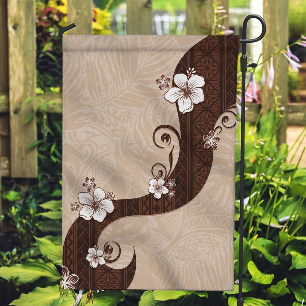 Polynesia Hibiscus Garden Flag Cameo Curve Motif - Polynesian Pride