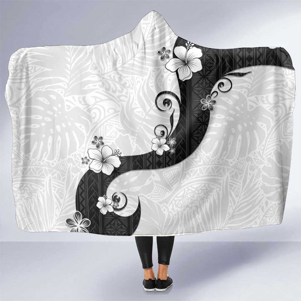 Polynesia Hibiscus Hooded Blanket White Curve Motif - Polynesian Pride