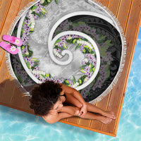 Piko Hawaii Beach Blanket Polynesian Pattern With Maile Pikake Honohono Lei