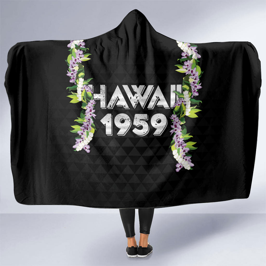 Hawaii Statehood Day Hooded Blanket Kakau Pattern With Maile Pikake Honohono Lei