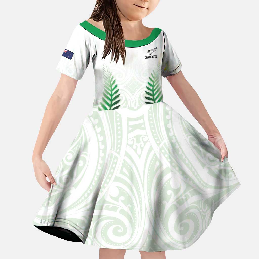 Custom New Zealand Fern Football Family Matching Mermaid Dress and Hawaiian Shirt Simple Style