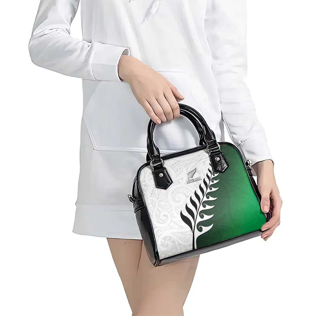 New Zealand Football Shoulder Handbag Go Aotearoa