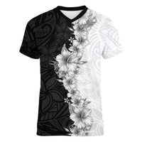 Hawaii Hibiscus Flowers Women V-Neck T-Shirt Grayscale Polynesian Pattern