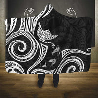 Hawaii Manta Ray Hooded Blanket Polynesian Art Tattoo