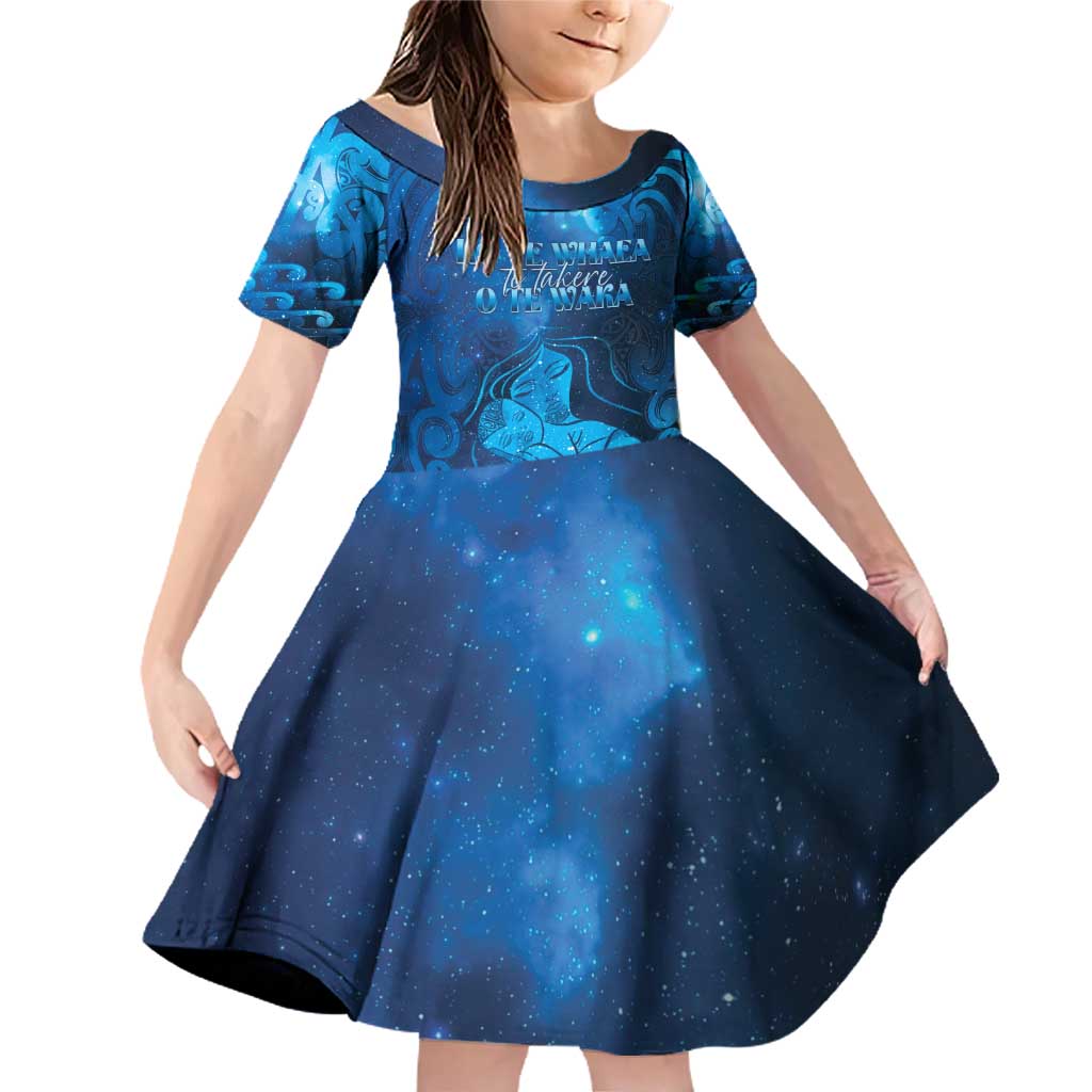 Personalised New Zealand Mother's Day Family Matching Off Shoulder Short Dress and Hawaiian Shirt Ko Te Whaea Te Takere O Te Waka LT05 Daughter's Dress Blue - Polynesian Pride