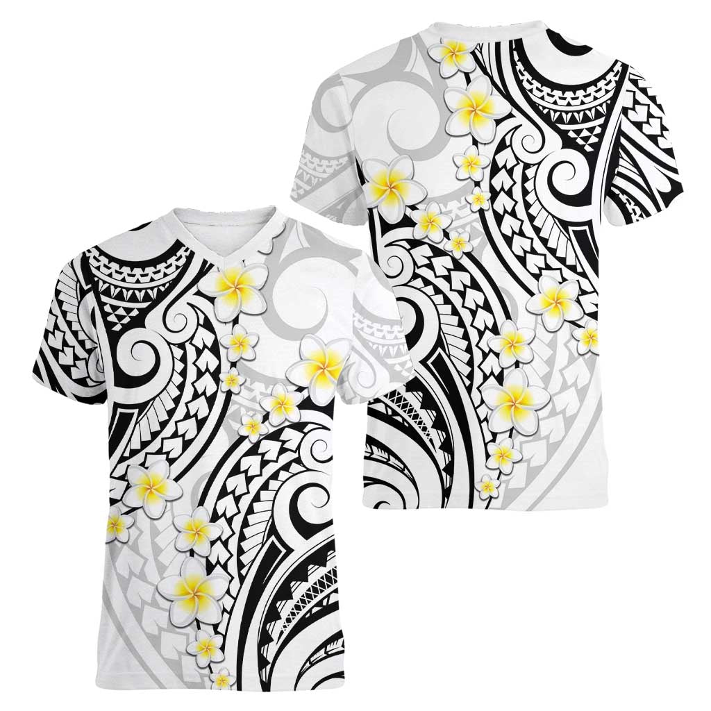 Plumeria With White Polynesian Tattoo Pattern Women V-Neck T-Shirt