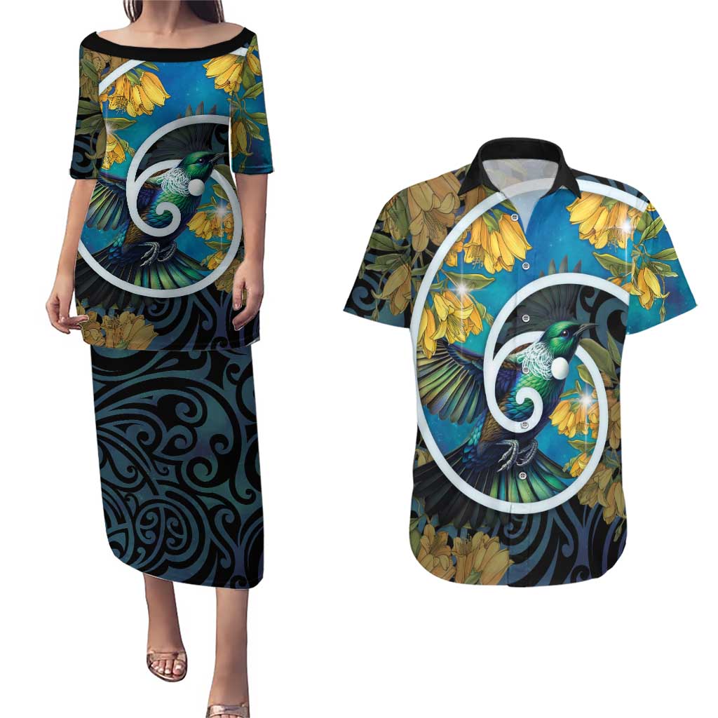 New Zealand Tui Bird Couples Matching Puletasi and Hawaiian Shirt Maori Koru With Kowhai Flowers LT05 Black - Polynesian Pride