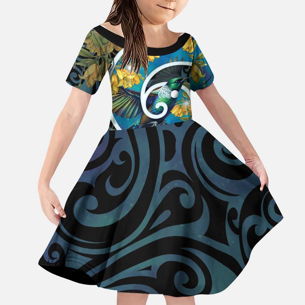 New Zealand Tui Bird Family Matching Puletasi and Hawaiian Shirt Maori Koru With Kowhai Flowers LT05 Daughter's Dress Black - Polynesian Pride