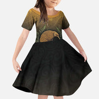 New Zealand Kiwi Bird Family Matching Off Shoulder Short Dress and Hawaiian Shirt Silver Fern Mix Maori Pattern LT05 Daughter's Dress Brown - Polynesian Pride