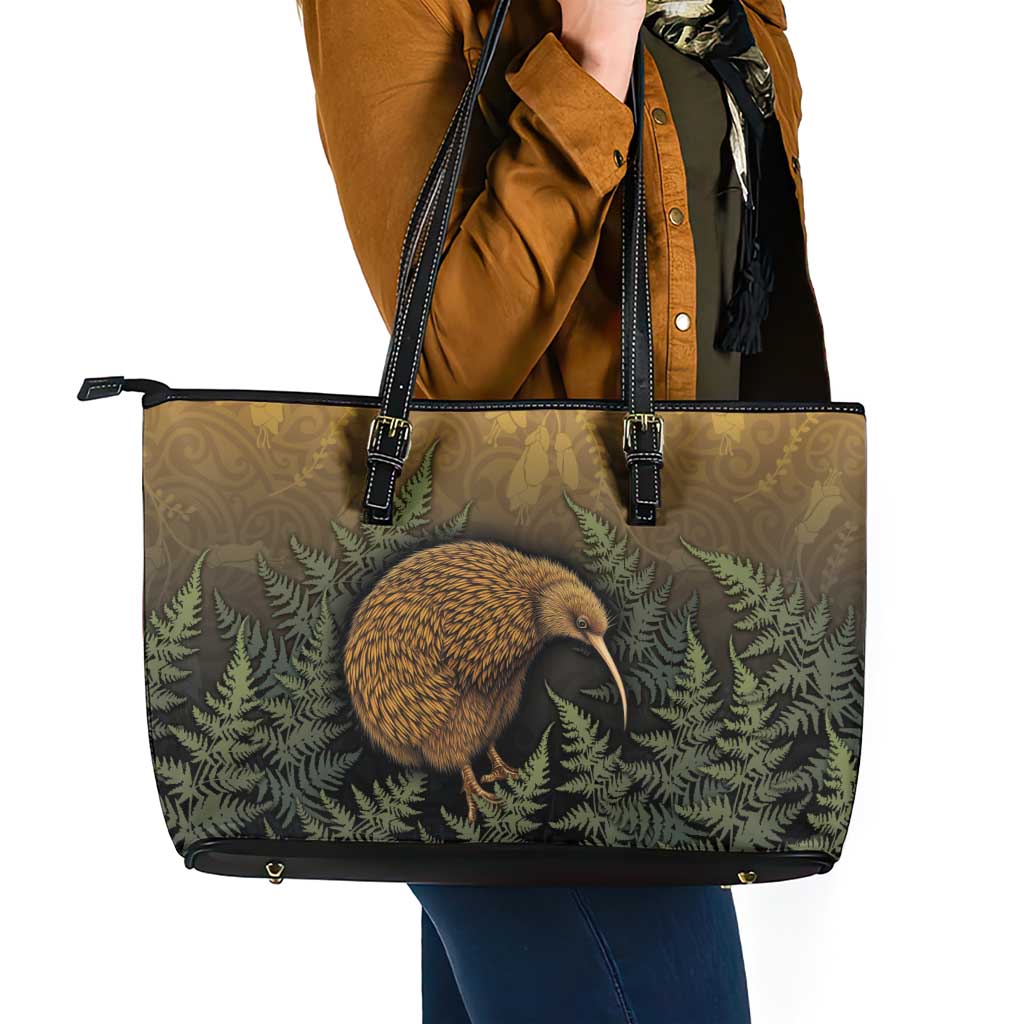 New Zealand Kiwi Bird Leather Tote Bag Silver Fern Mix Maori Pattern
