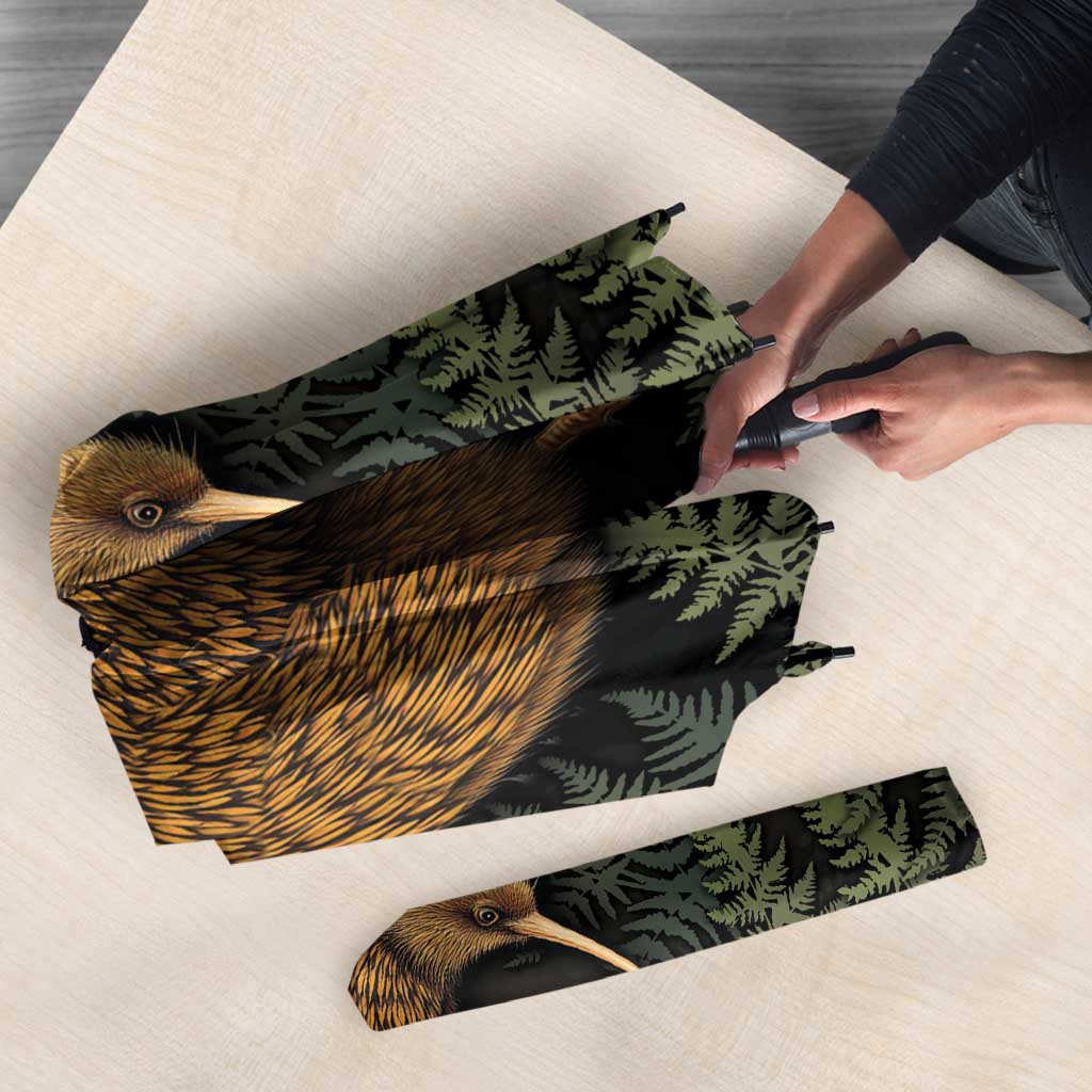 New Zealand Kiwi Bird Umbrella Silver Fern Mix Maori Pattern