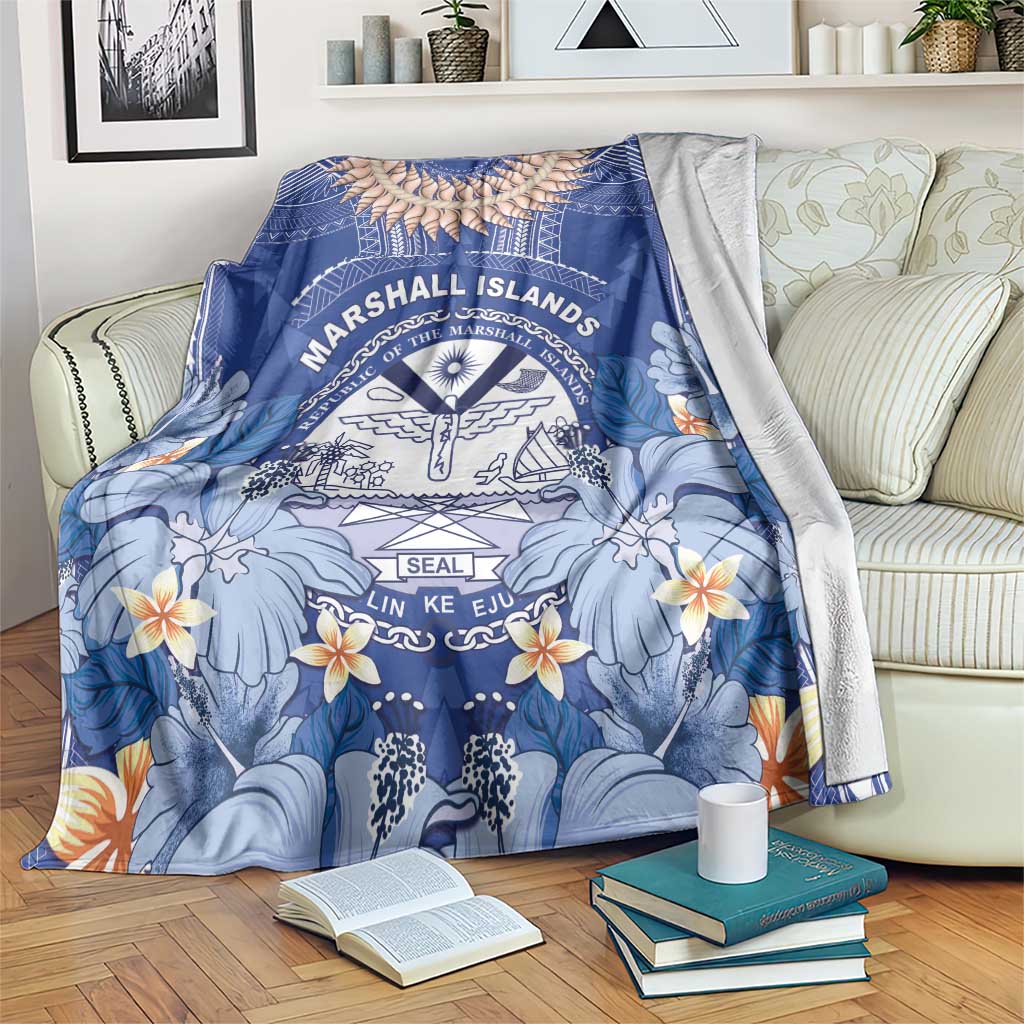 Marshall Islands Jemenei Day Blanket Polynesian Tribal Tattoo Seashell Necklace