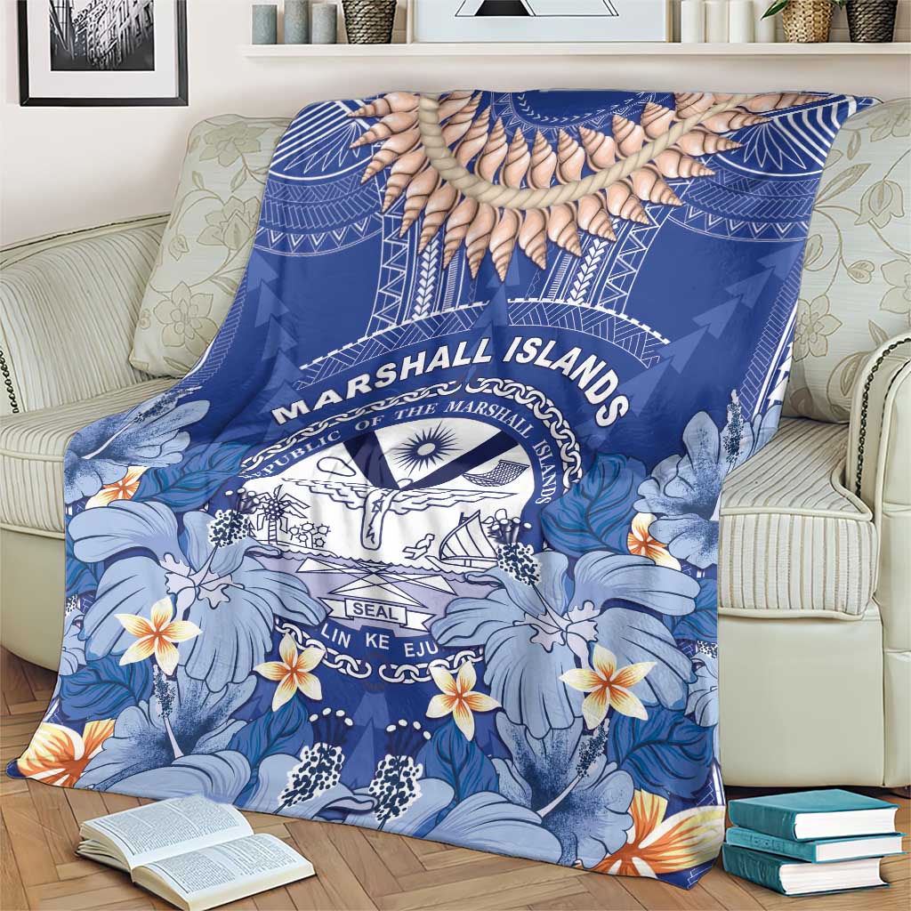 Marshall Islands Jemenei Day Blanket Polynesian Tribal Tattoo Seashell Necklace