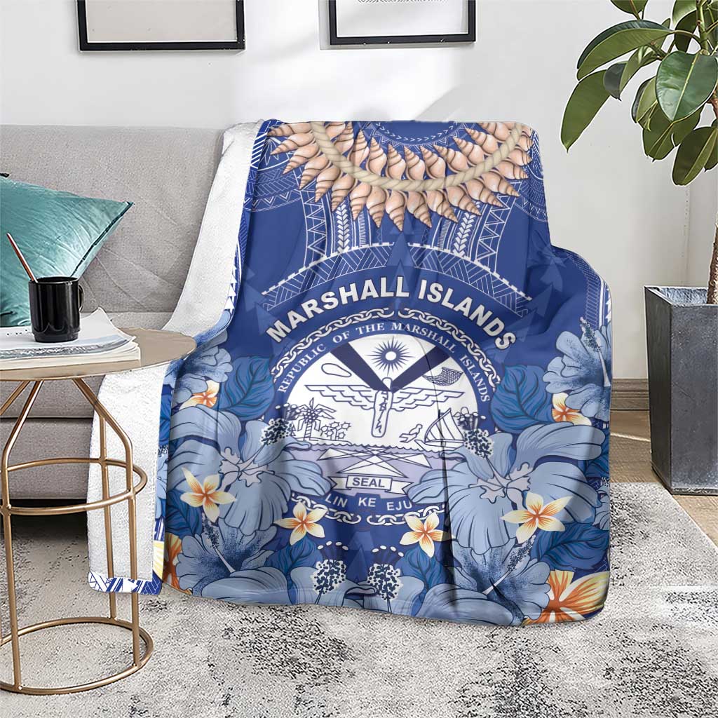 Marshall Islands Jemenei Day Blanket Polynesian Tribal Tattoo Seashell Necklace