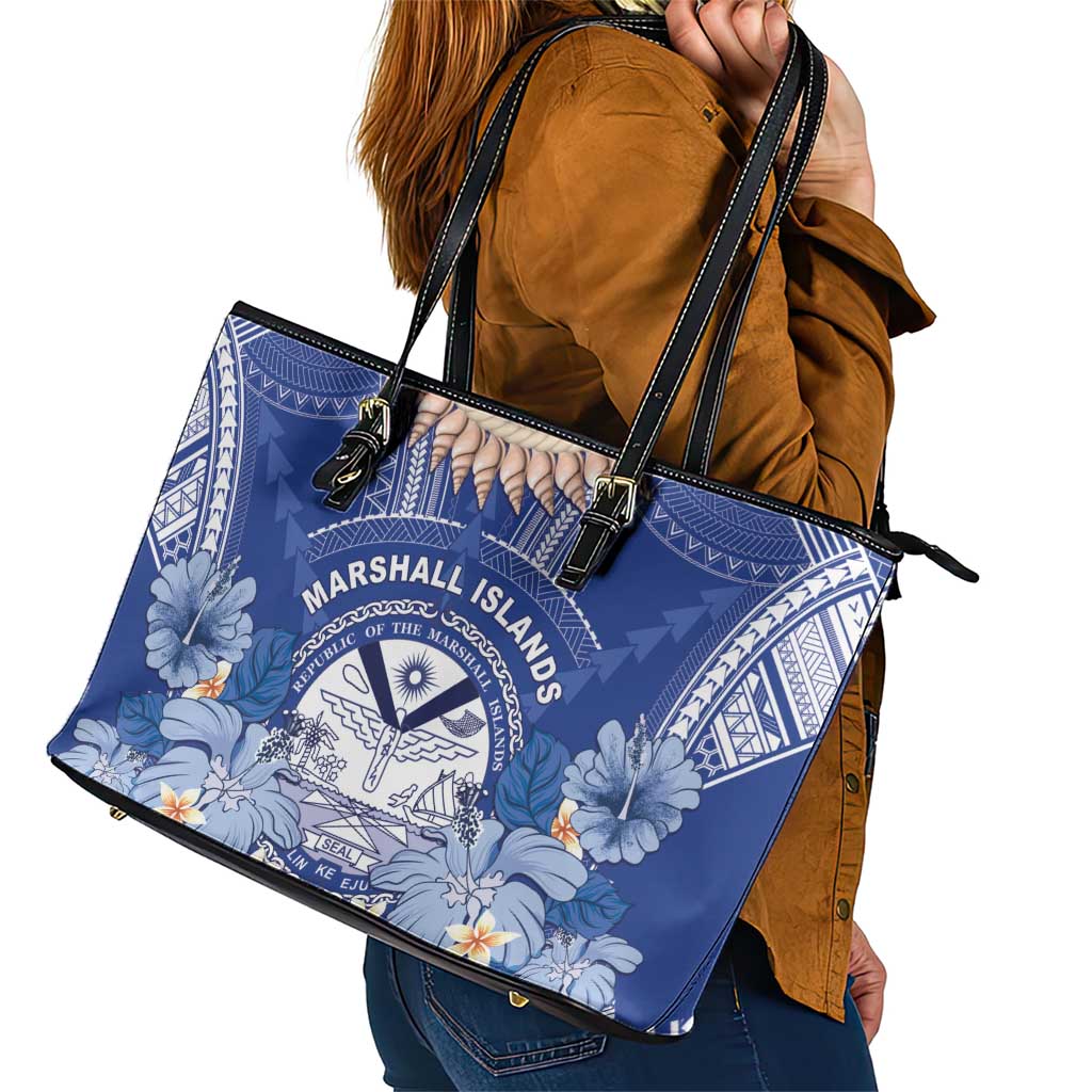 Marshall Islands Jemenei Day Leather Tote Bag Polynesian Tribal Tattoo Seashell Necklace LT05 - Polynesian Pride