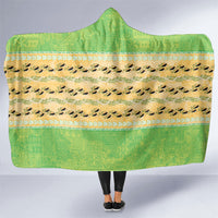 Hawaii Humuhumu Fish Maile Pikake Lei Hooded Blanket Tribal Tapa Green Version