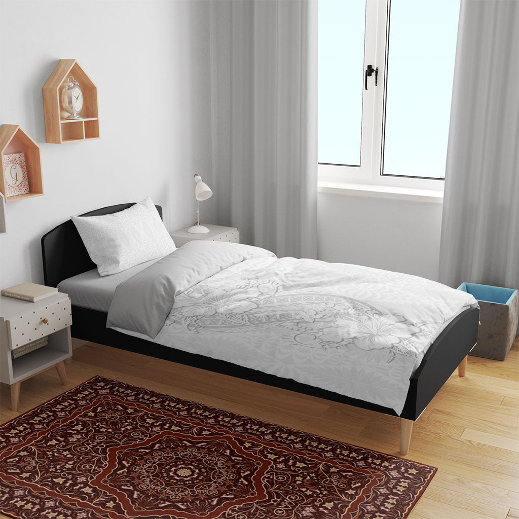 Tokelau White Sunday Bedding Set Elegant Hibiscus Polynesian Tribal Pattern