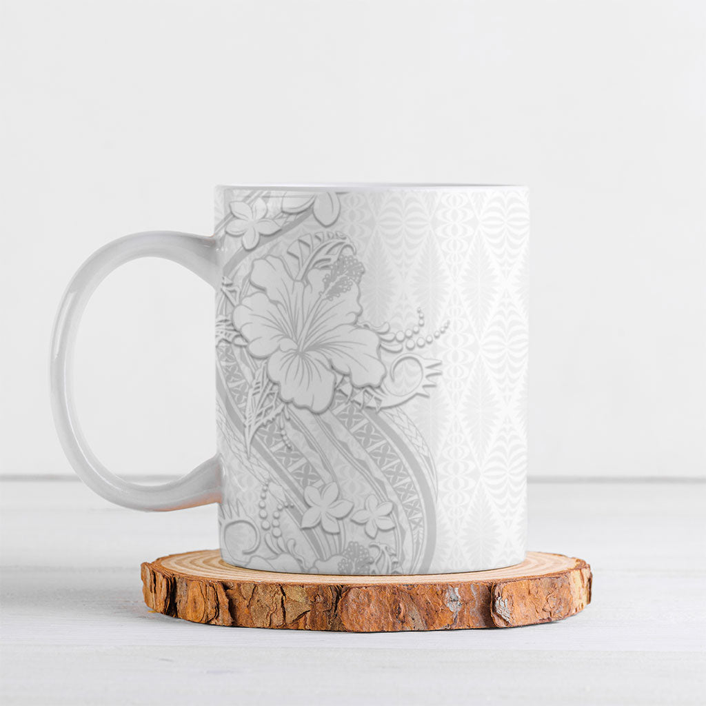 Tokelau White Sunday Ceramic Mug Elegant Hibiscus Polynesian Tribal Pattern