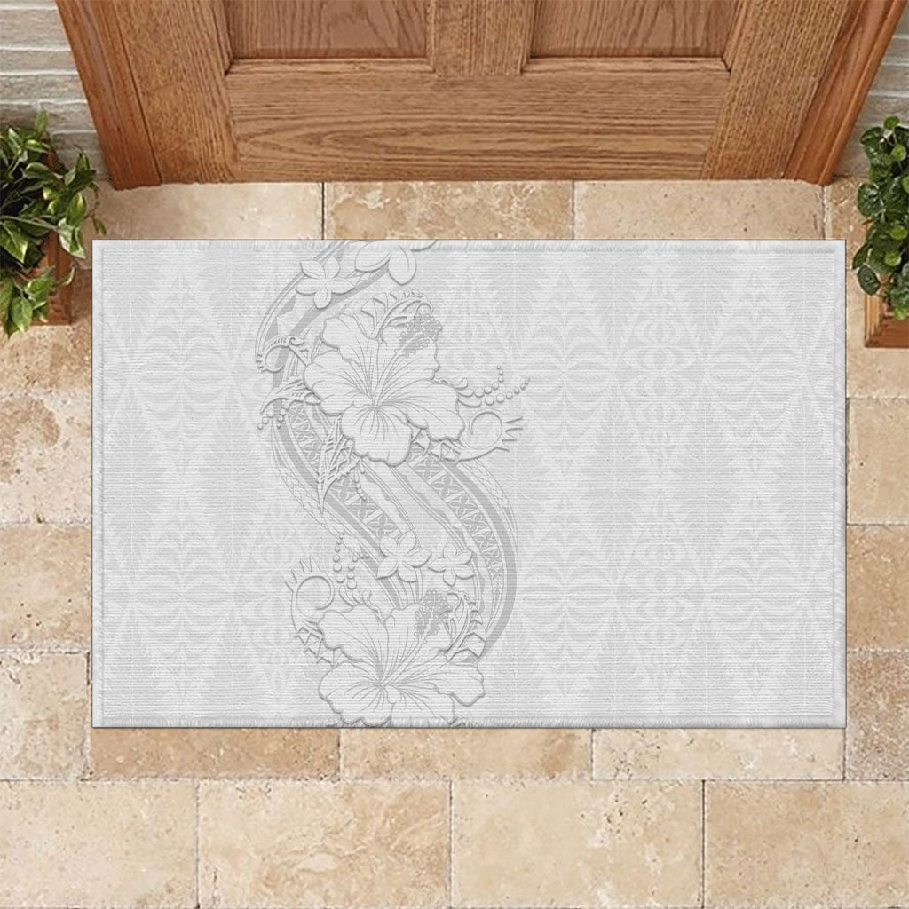 Tokelau White Sunday Rubber Doormat Elegant Hibiscus Polynesian Tribal Pattern