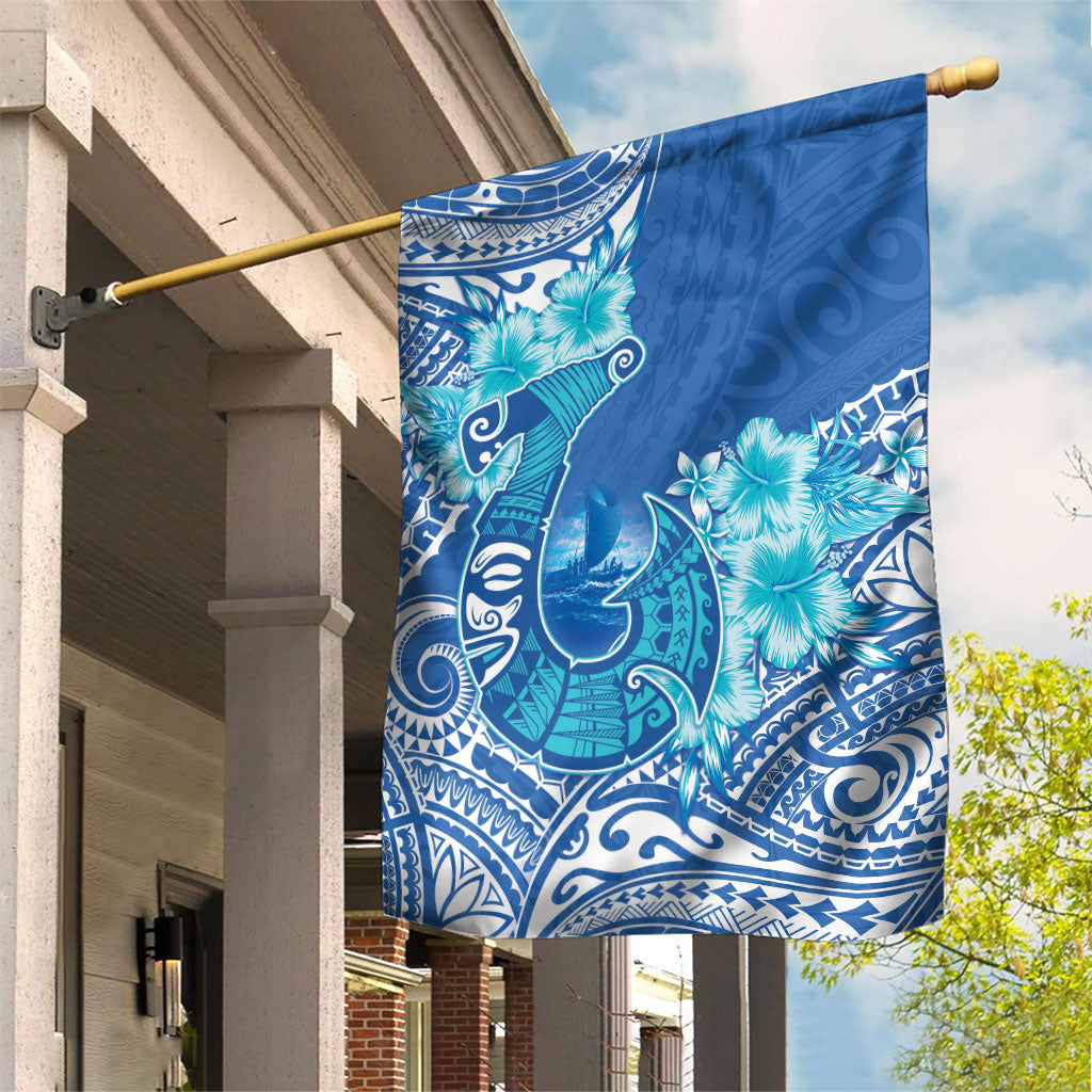 Hawaii Discoverers Day Garden Flag Polynesian Fish Hook With Hibiscus Blue