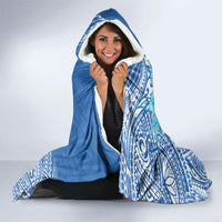 Hawaii Discoverers Day Hooded Blanket Polynesian Fish Hook With Hibiscus Blue
