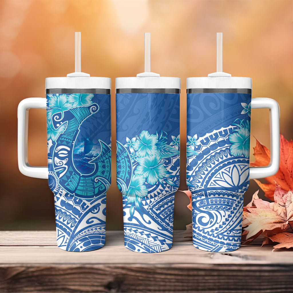 Hawaii Discoverers Day Tumbler With Handle Polynesian Fish Hook With Hibiscus Blue LT05 - Polynesian Pride
