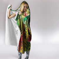 Hawaii Discoverers Day Hooded Blanket Polynesian Fish Hook With Hibiscus Reggae LT05 - Polynesian Pride