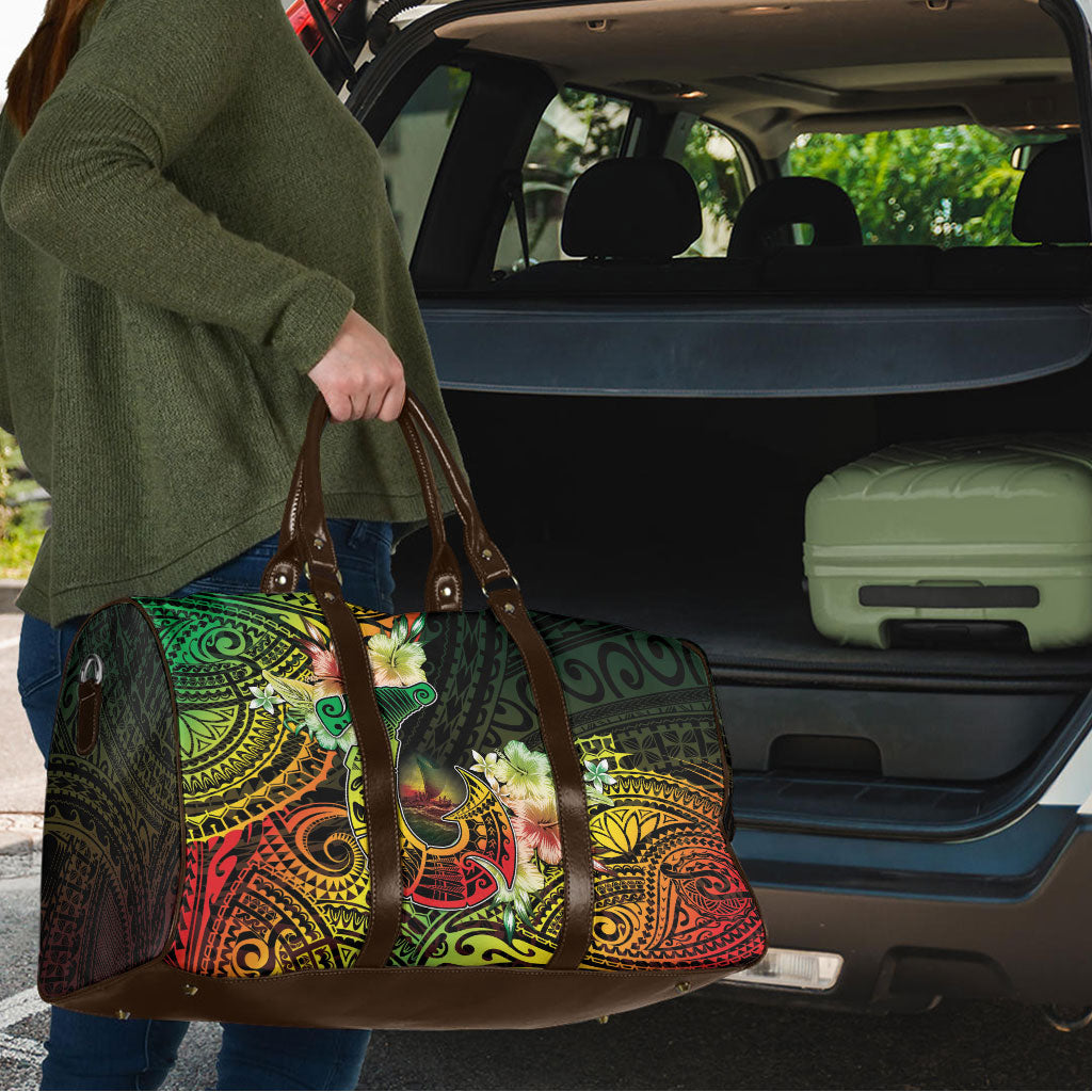 Hawaii Discoverers Day Travel Bag Polynesian Fish Hook With Hibiscus Reggae LT05 - Polynesian Pride