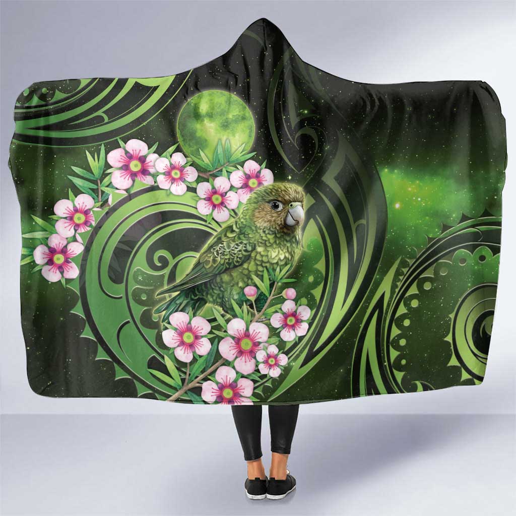New Zealand Aotearoa Kakapo Hooded Blanket Maori Pattern With Manuka Galaxy Style - Polynesian Pride