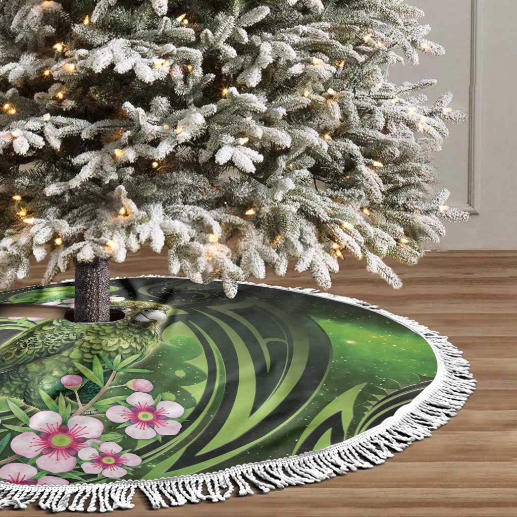 New Zealand Aotearoa Kakapo Tree Skirt Maori Pattern With Manuka Galaxy Style - Polynesian Pride