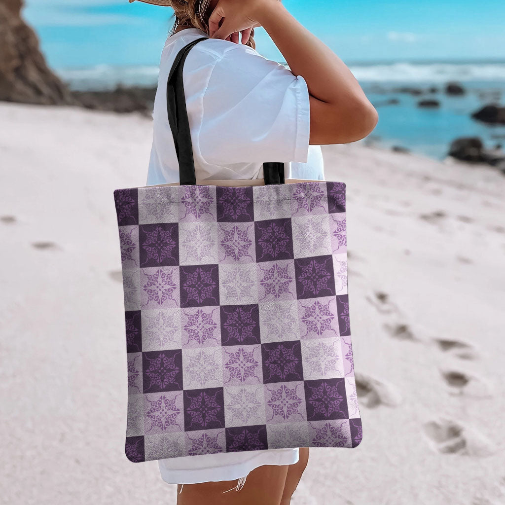 Lavender Manta Ray Hawaiian Quilt Motif Tote Bag
