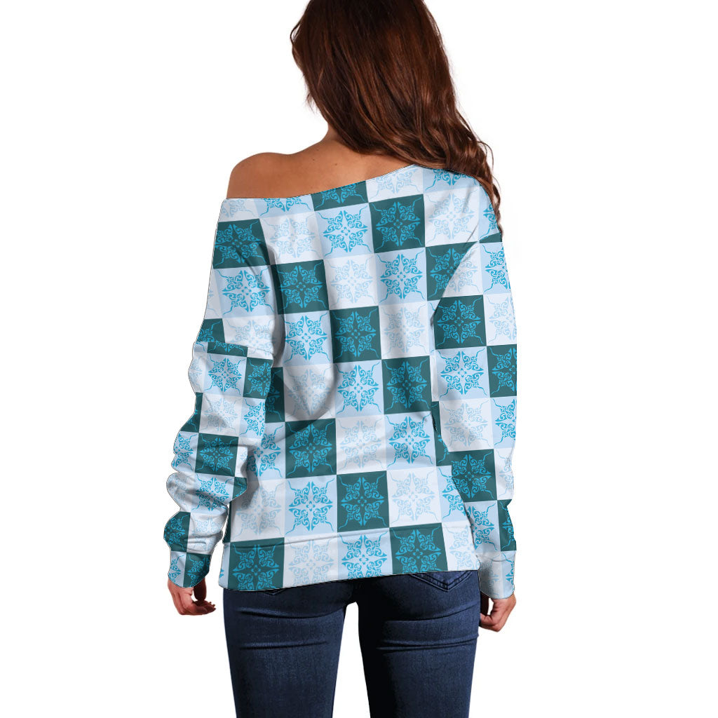 Cyan Manta Ray Hawaiian Quilt Motif Off Shoulder Sweater