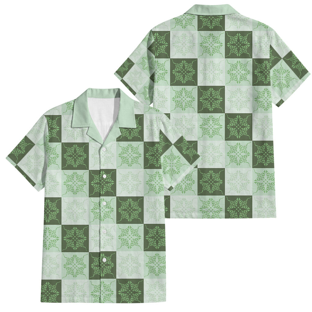 Sage Green Manta Ray Hawaiian Quilt Motif Family Matching Tank Maxi Dress and Hawaiian Shirt