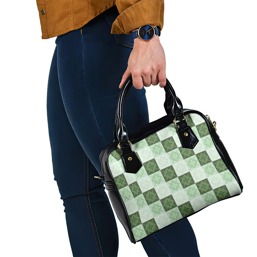 Sage Green Manta Ray Hawaiian Quilt Motif Shoulder Handbag