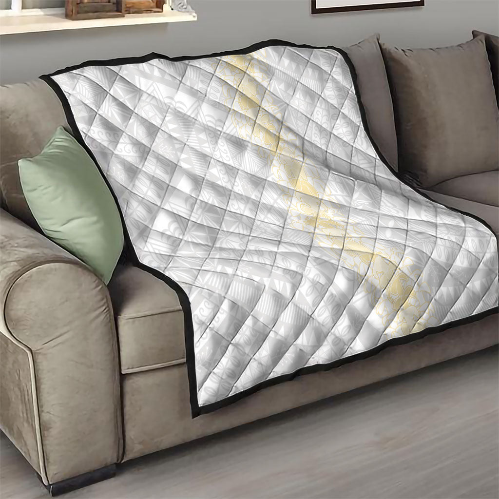 Niue White Sunday Quilt Niuean Hiapo With Puakenikeni Lei