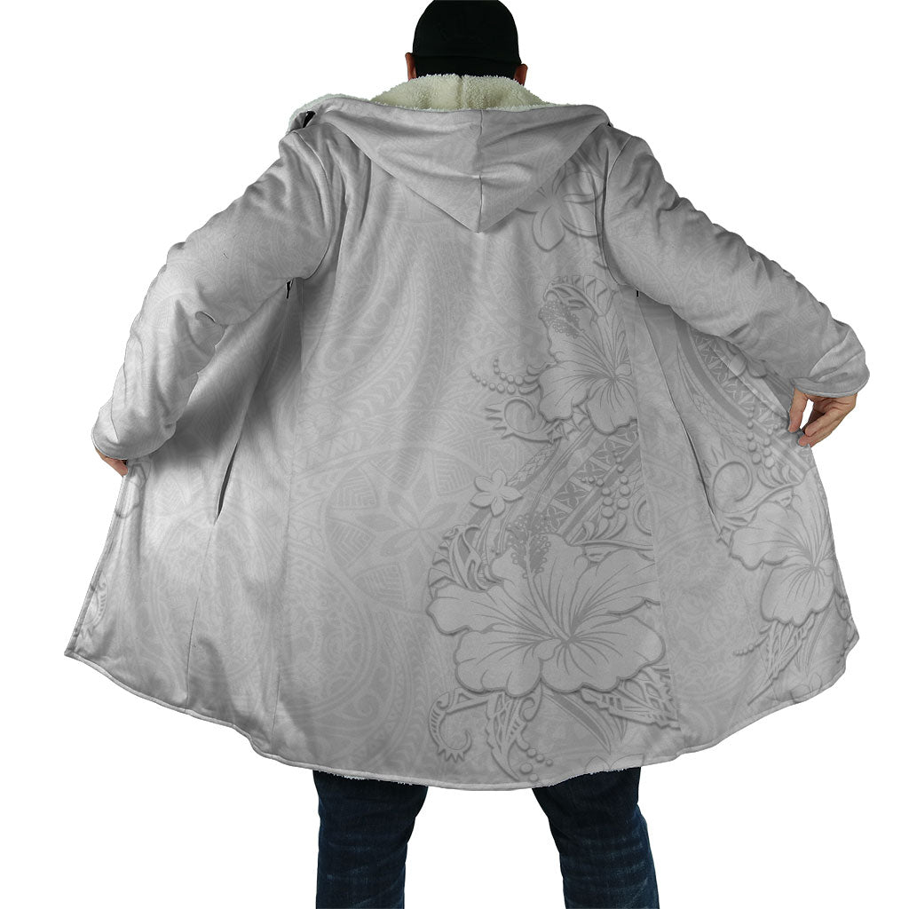 American Samoa White Sunday Cloak Polynesian Pattern With Tropical Flowers