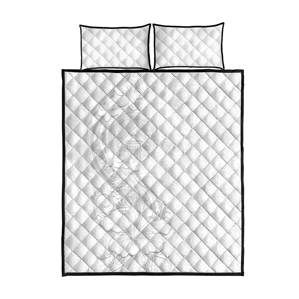 American Samoa White Sunday Quilt Bed Set Polynesian Pattern With Tropical Flowers