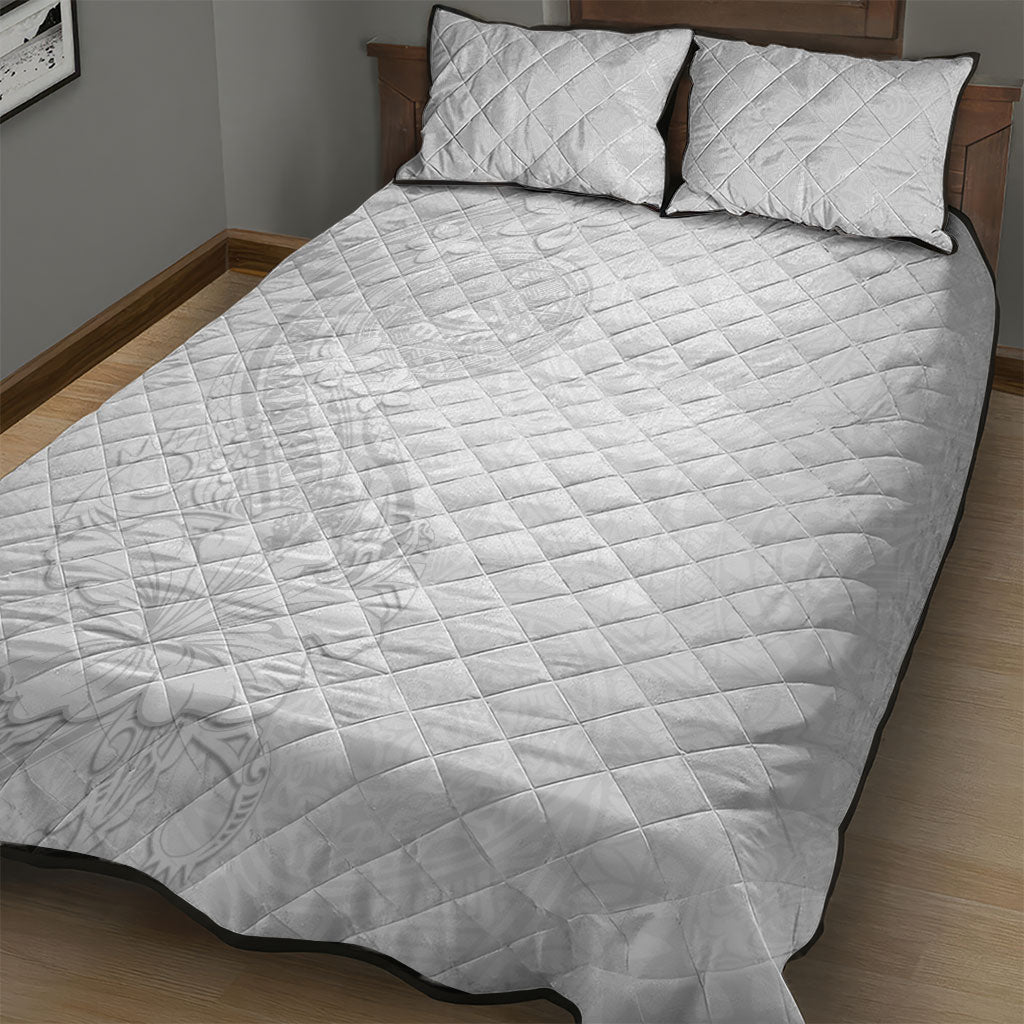 American Samoa White Sunday Quilt Bed Set Polynesian Pattern With Tropical Flowers
