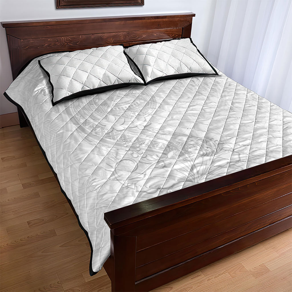 American Samoa White Sunday Quilt Bed Set Polynesian Pattern With Tropical Flowers