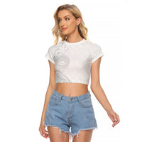 American Samoa White Sunday Raglan Cropped T Shirt Polynesian Pattern With Tropical Flowers