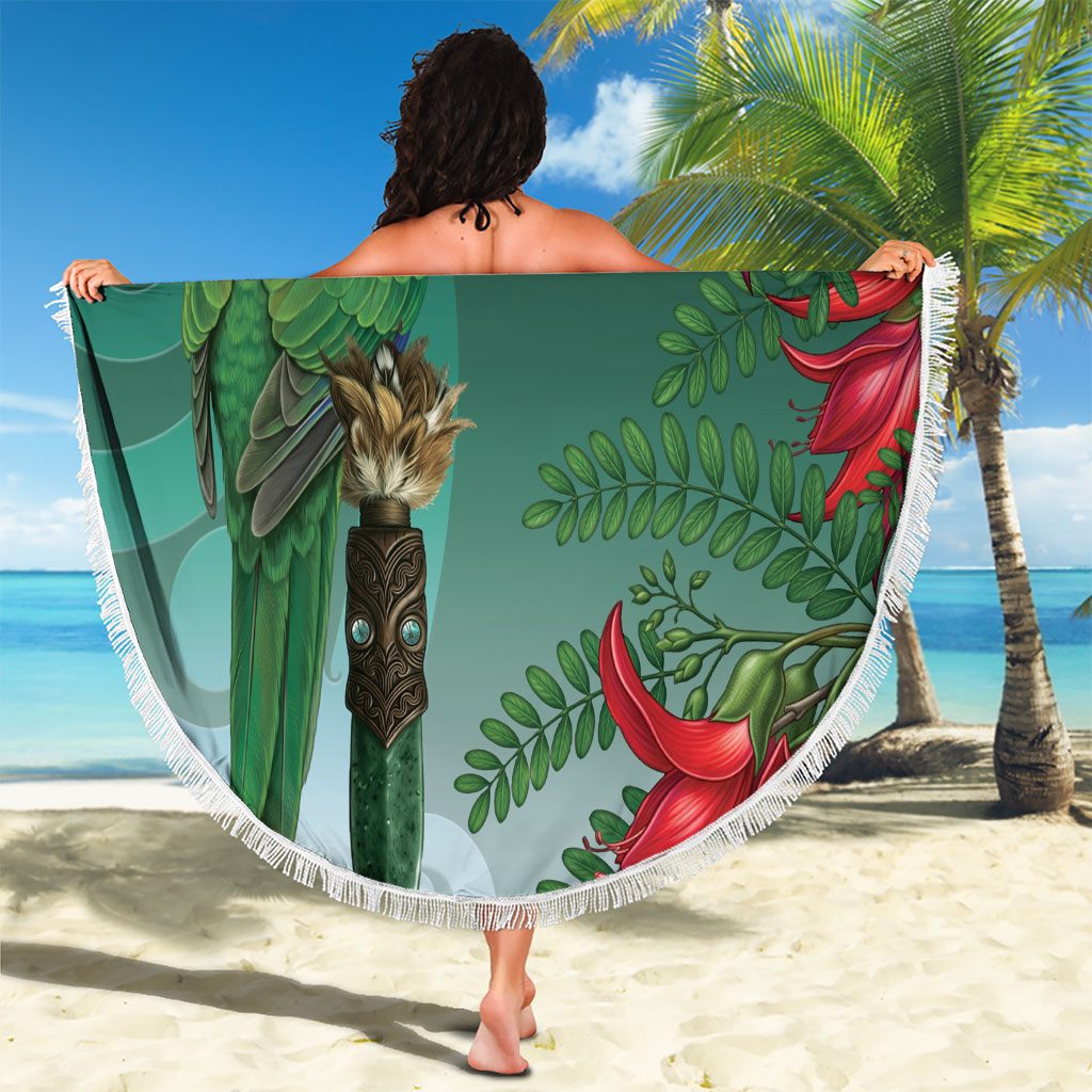 New Zealand Parakeet Bird Beach Blanket With Kakabeak Flowers LT05 - Polynesian Pride