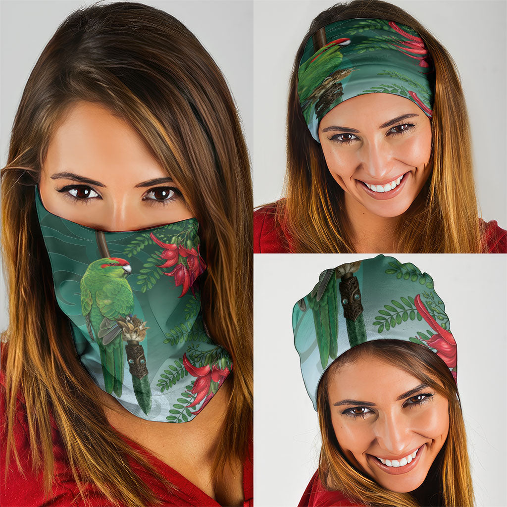New Zealand Parakeet Bird Neck Gaiter With Kakabeak Flowers LT05 - Polynesian Pride