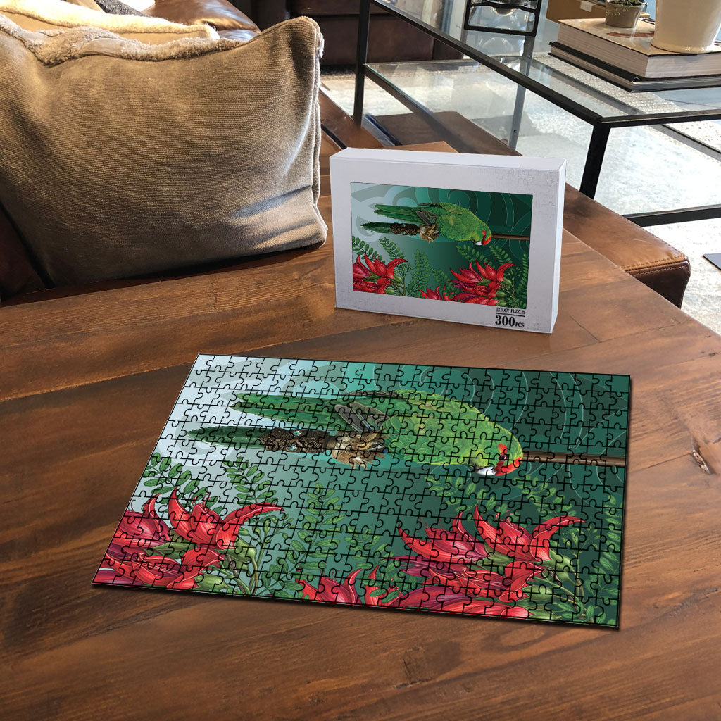 New Zealand Parakeet Bird Puzzle With Kakabeak Flowers LT05 - Polynesian Pride